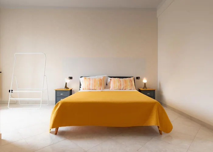 Apartament Civico 23 *